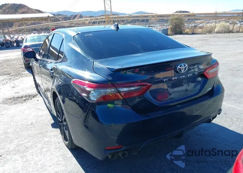 2021 Toyota Camry Xse z USA, uszkodzony, nr VIN 4T1K61AK1MU573271